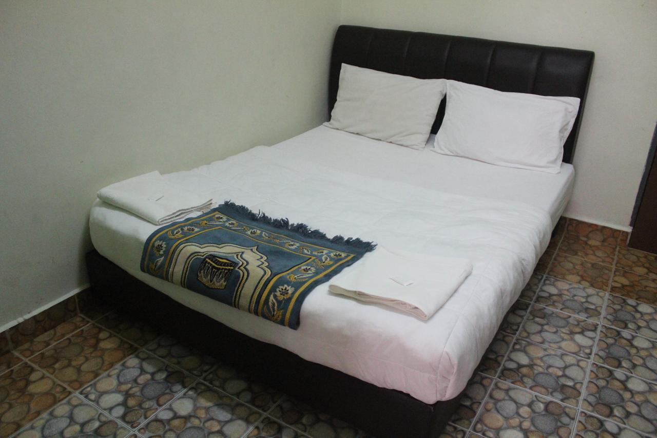 Netasha Holiday Inn Tanah Rata Exterior photo